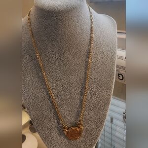 Paolo Gucci Elegant Gold Tone Pendant Necklace, 10".